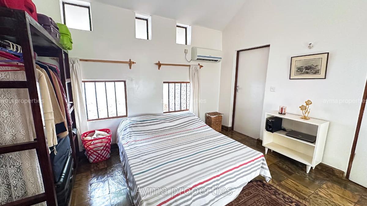 5 Bed House with En Suite at Diani Beach Road - 11
