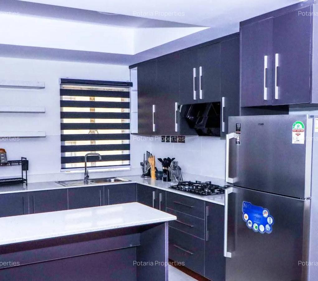 Serviced 2 Bed Apartment with En Suite in Westlands Area - 5