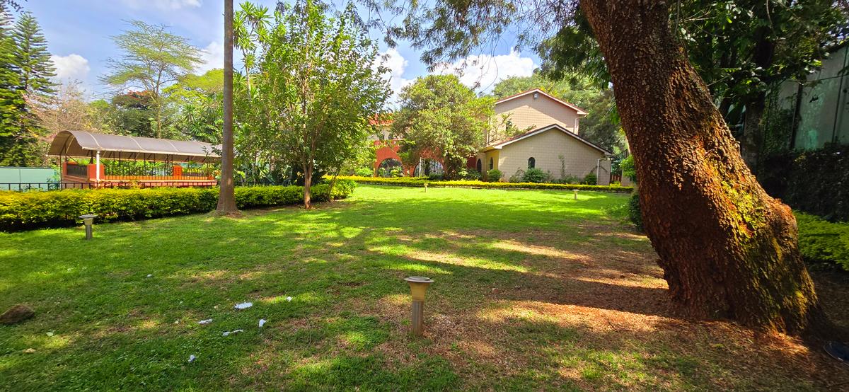 Commercial Property with Service Charge Included at Runda Grove - 9