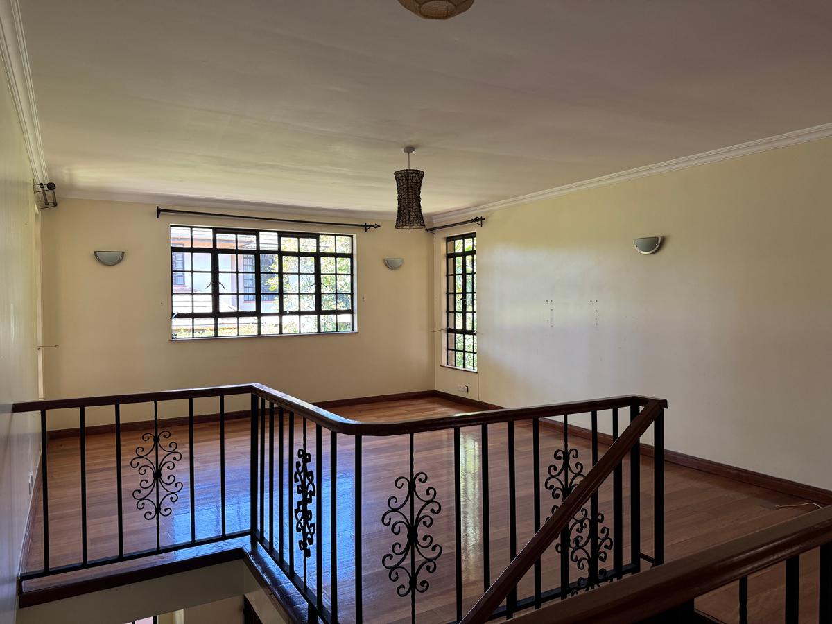 4 Bed House with En Suite in Karen - 14
