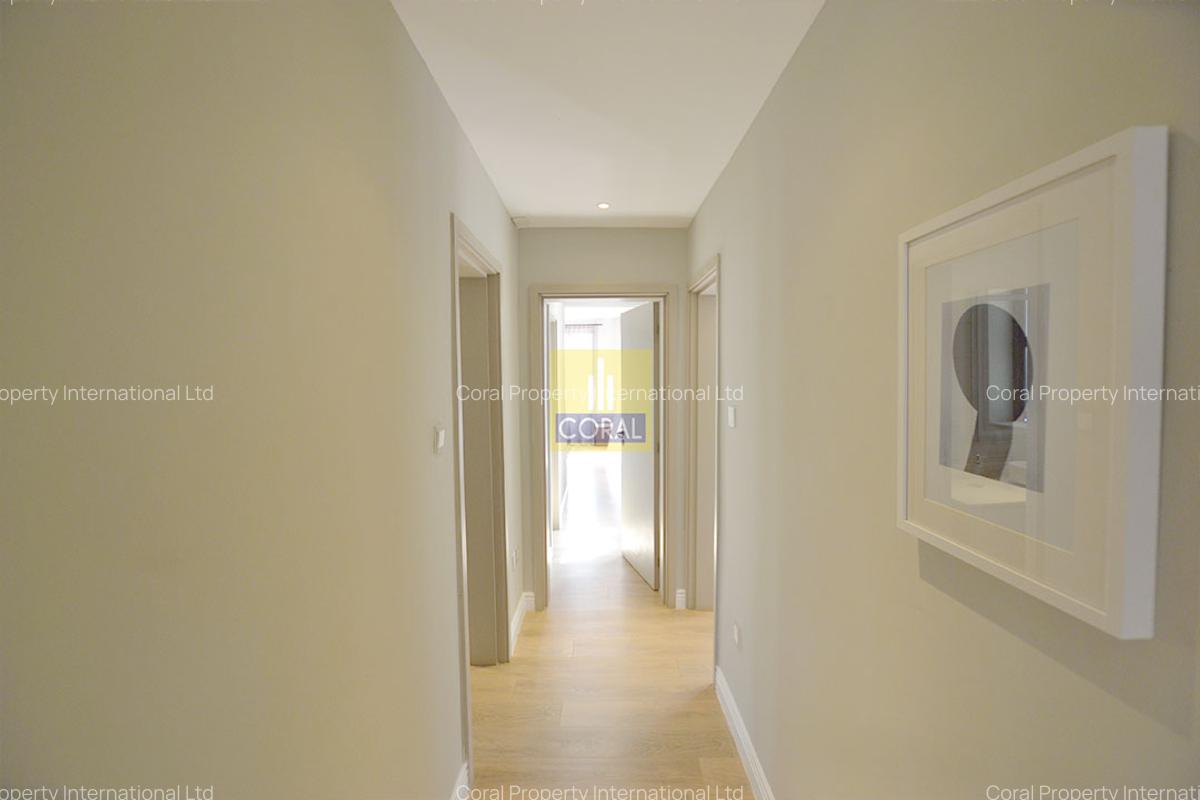 3 Bed Apartment with En Suite at N/A - 20