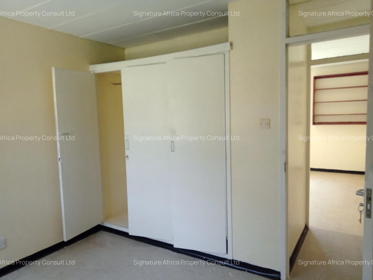 2 Bed Apartment with Parking in Madaraka - 4