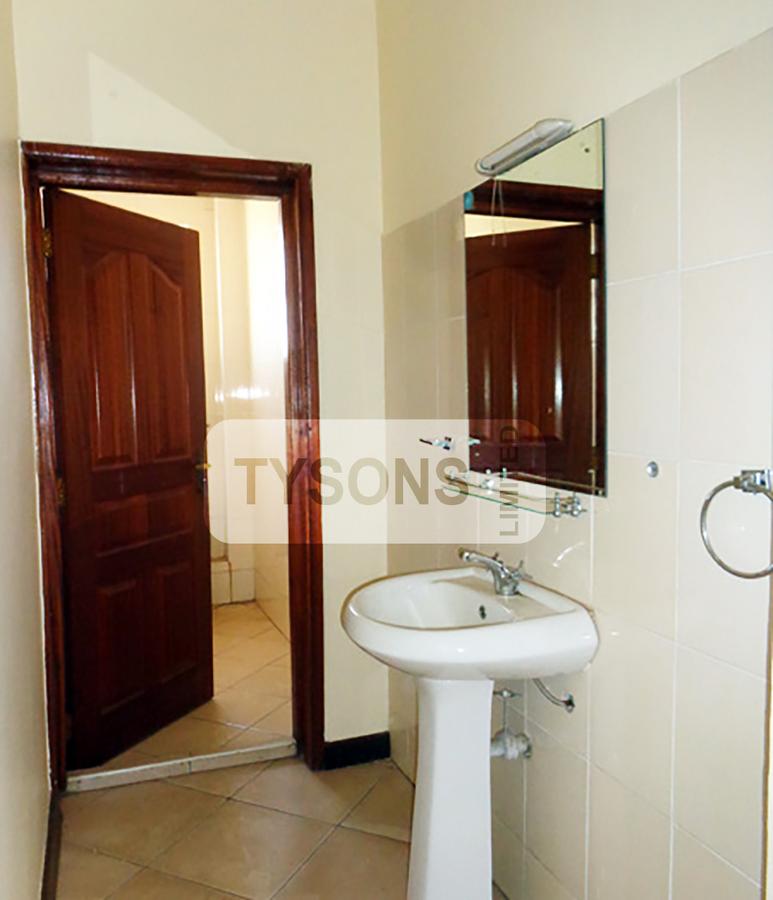 3 Bed Apartment with En Suite in Ngong Road - 7