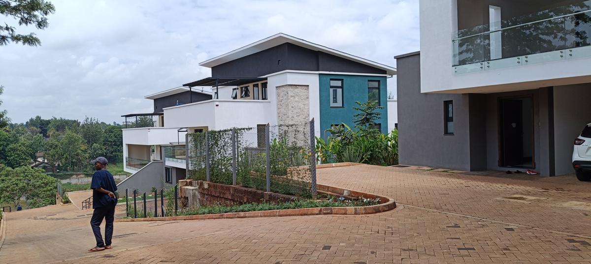 5 Bed Townhouse with En Suite at Kitisuru - Westlands - 9