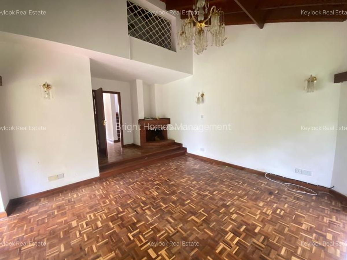 4 Bed Townhouse with En Suite at Lavington Green - 7