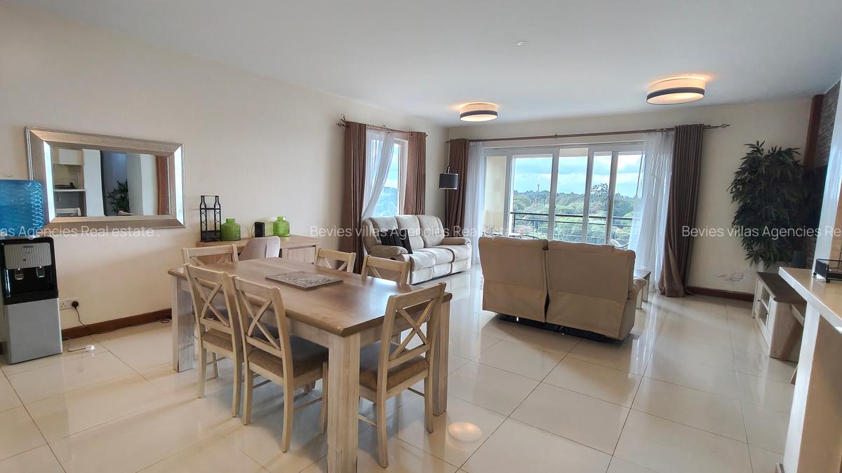 Serviced 4 Bed Apartment with En Suite at Parklands - 1