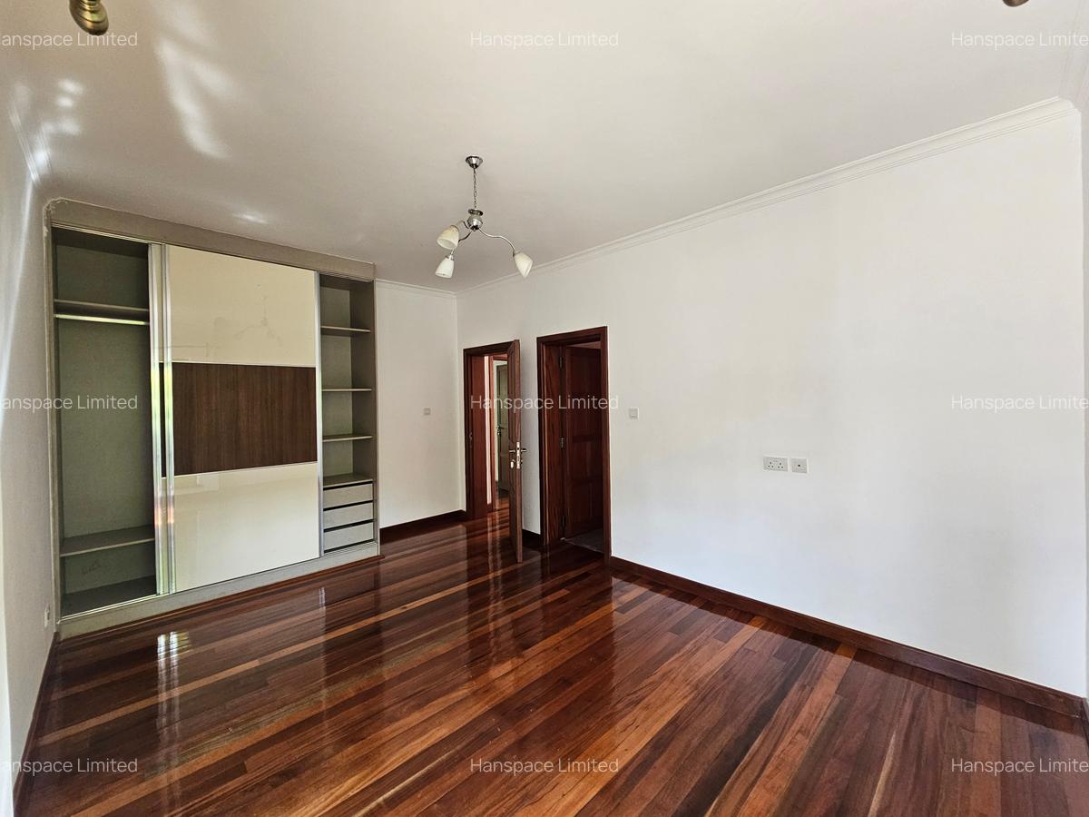 5 Bed Villa with En Suite at Kaputei Garden - 10