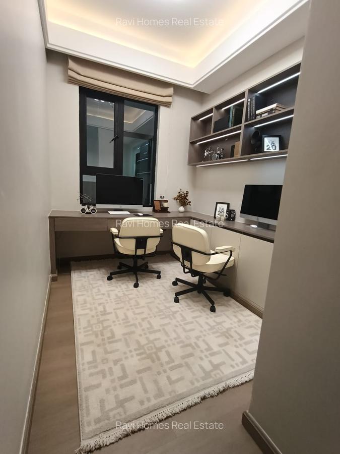 4 Bed Apartment with En Suite at Othaya Road - 13