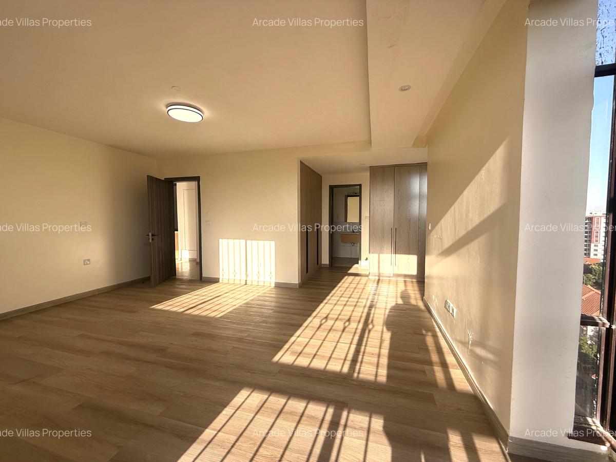 4 Bed Apartment with En Suite in Kileleshwa - 14