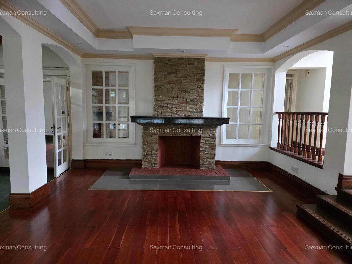 4 Bed House with En Suite in Kitisuru - 6