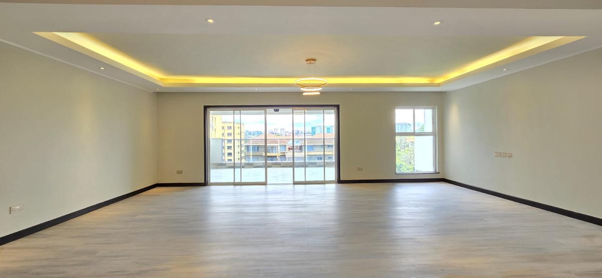 2 Bed Apartment with En Suite at Riverside Dr - 5