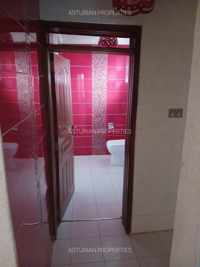 4 Bed Townhouse with En Suite in Kitengela - 12