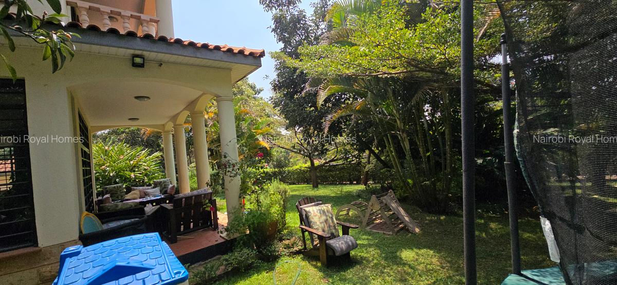 4 Bed House with En Suite at Rosslyn Heghts - 5