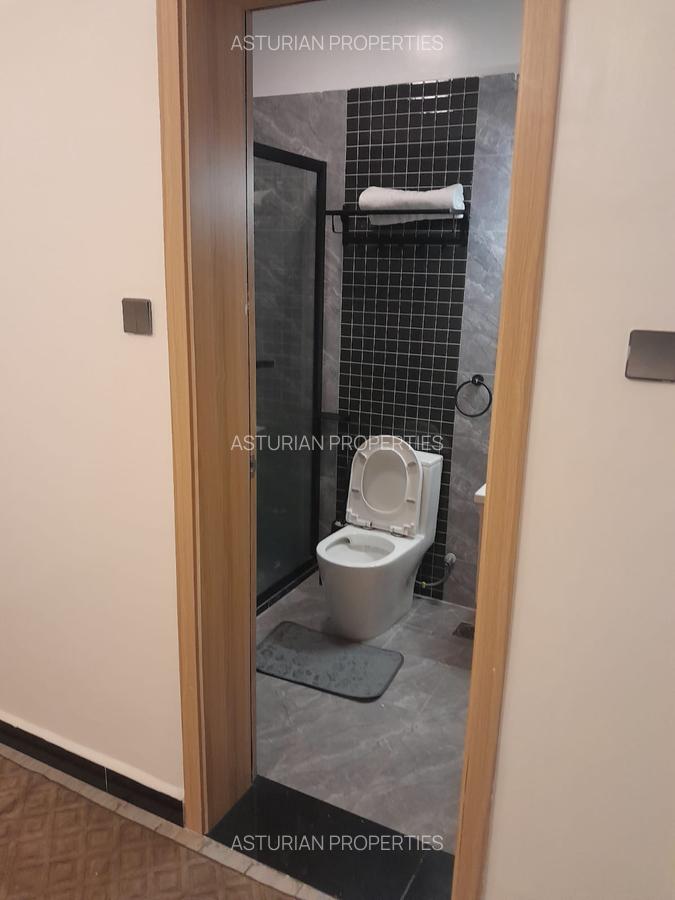 3 Bed Apartment with En Suite in Kilimani - 2