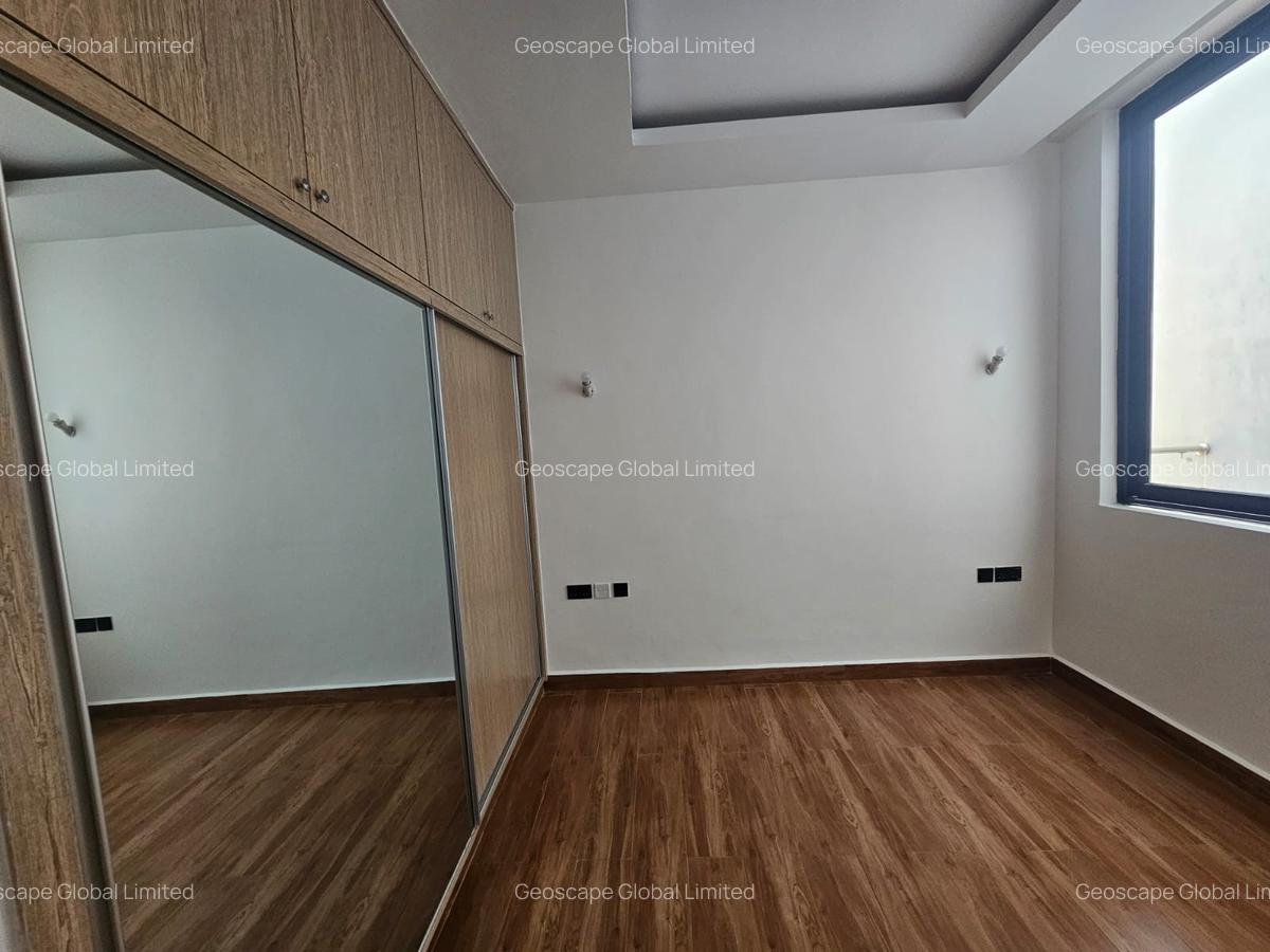 4 Bed Apartment with En Suite in Westlands Area - 5
