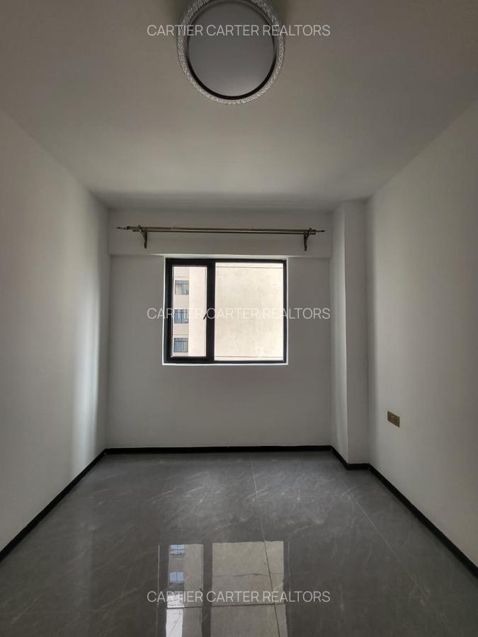 2 Bed Apartment with En Suite at Othaya Road - 10