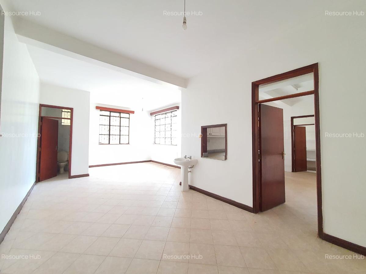 4 Bed Townhouse with En Suite at Shanzu - 5