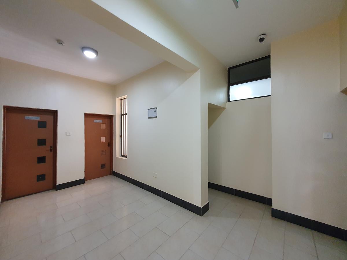 500 ft² Office with Service Charge Included at Karuna Rd - 9