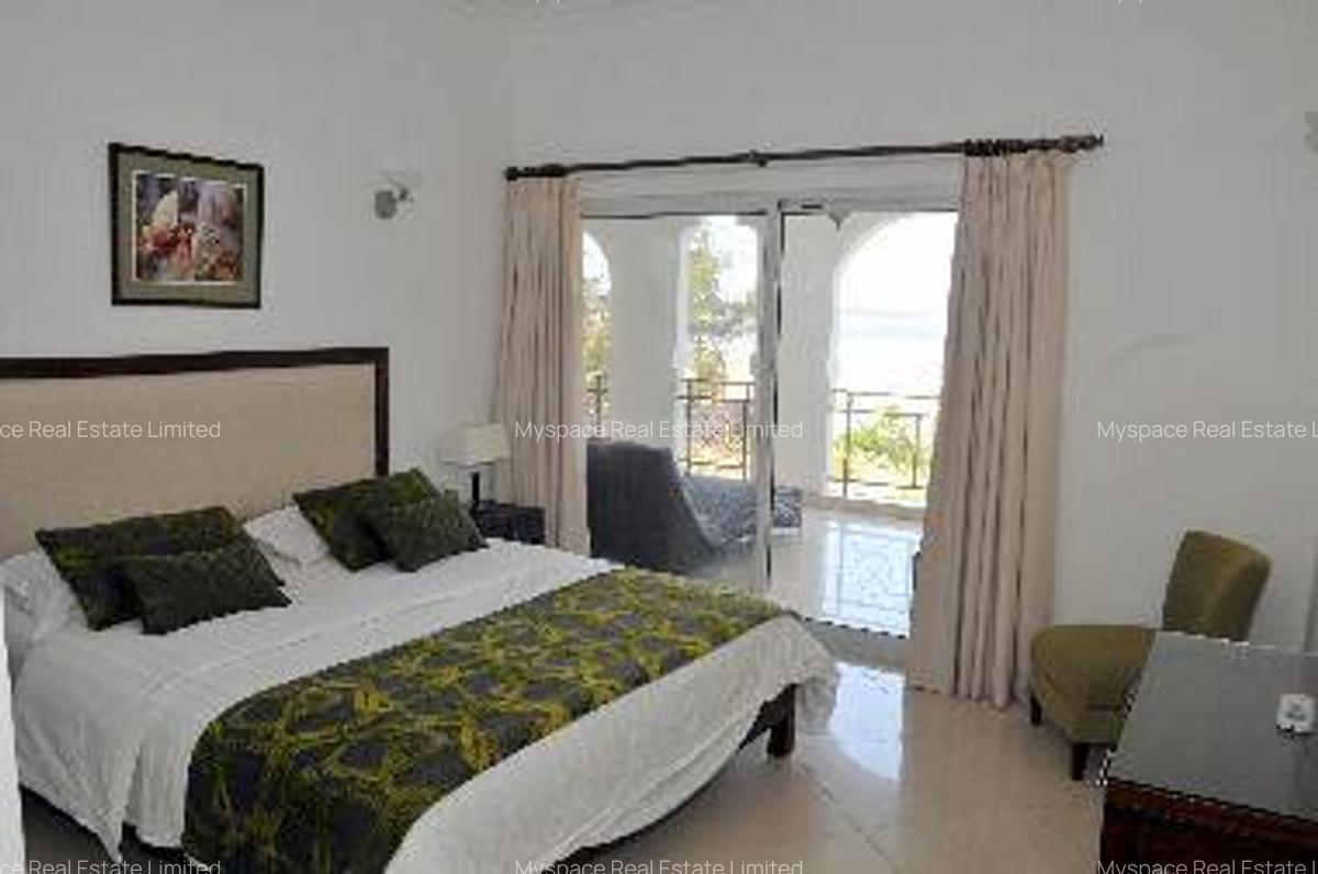 3 Bed Apartment in Mombasa Island - 4