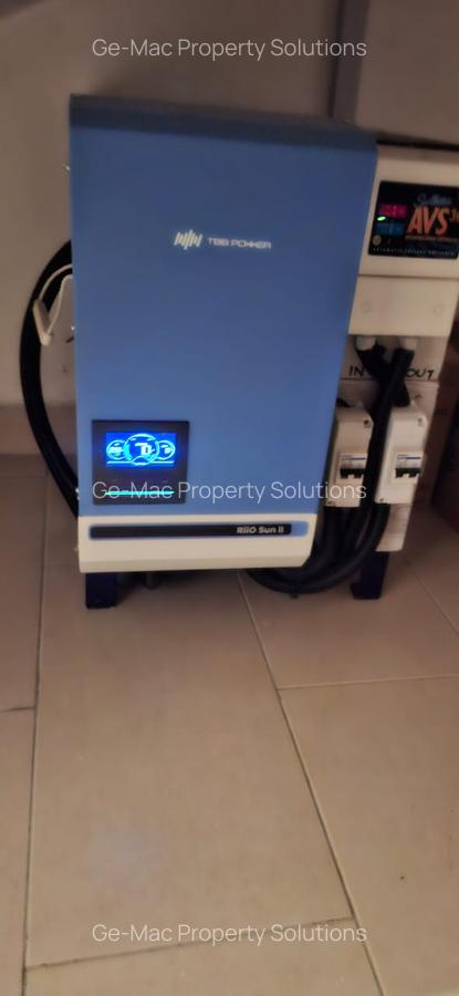 6 Bed House with En Suite in Runda - 7