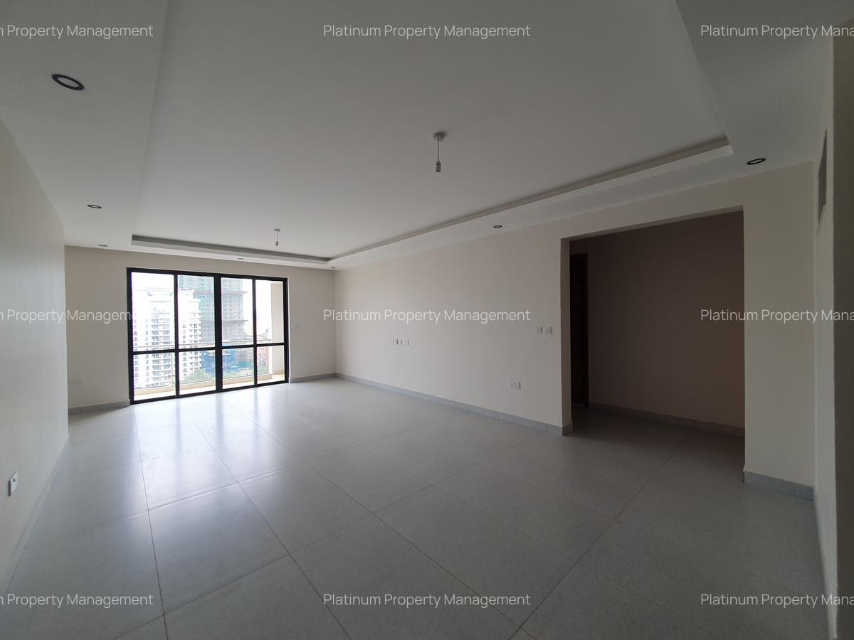 3 Bed Apartment with En Suite in Westlands Area - 1