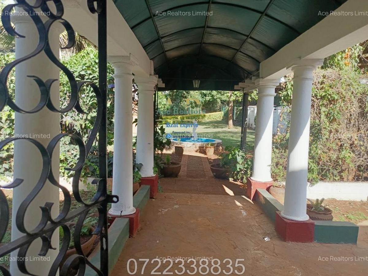 6 Bed House with En Suite at Old Muthaiga Nairobi - 19