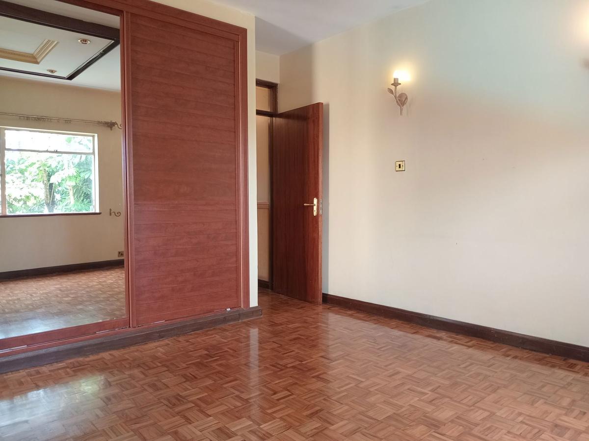 4 Bed Apartment with En Suite in Kilimani - 8