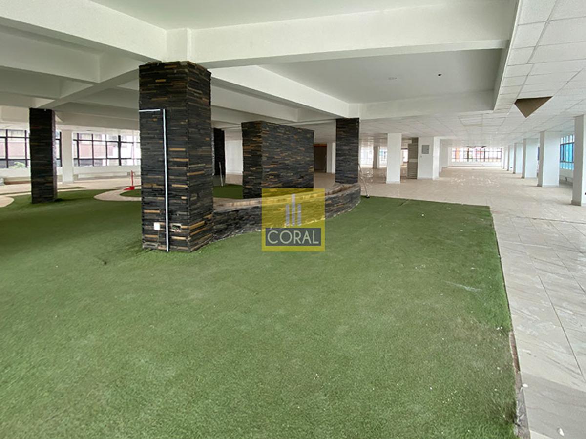 5,250 ft² Office with Backup Generator in Westlands Area - 2