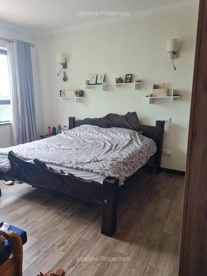 3 Bed Apartment with En Suite at City Park Drive - 11