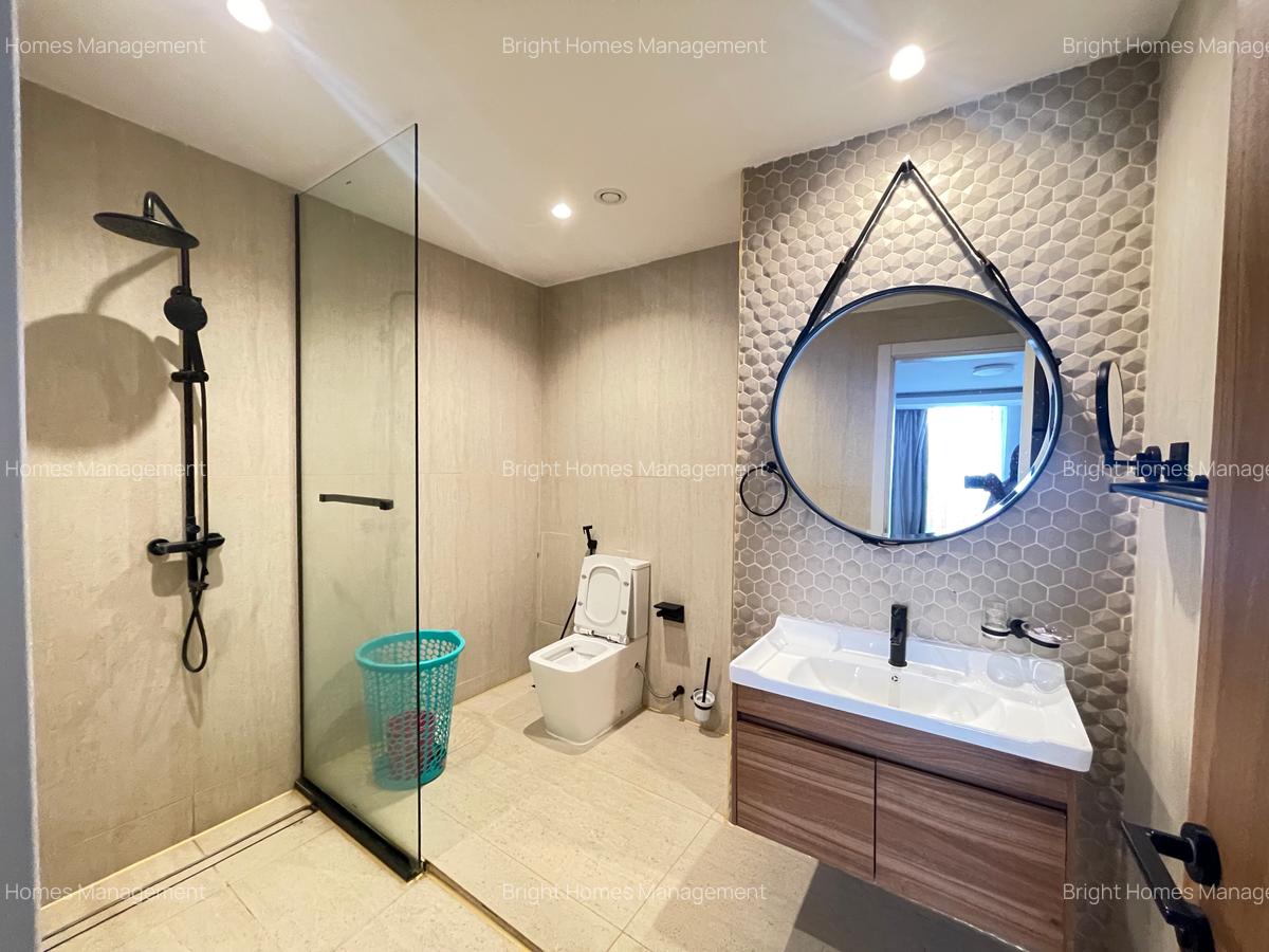 Serviced 2 Bed Apartment with En Suite in Westlands Area - 9