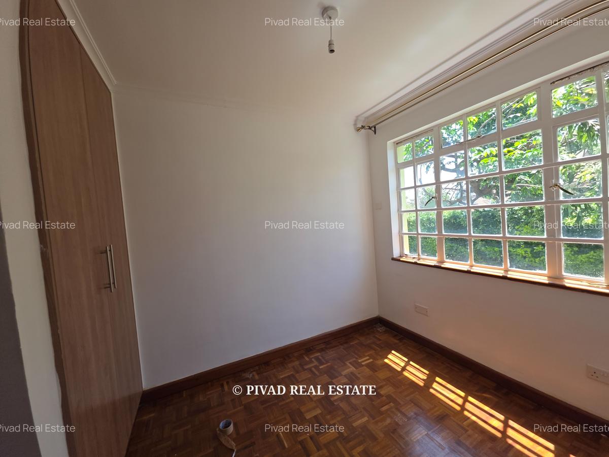 4 Bed Townhouse with Garden in Runda - 2