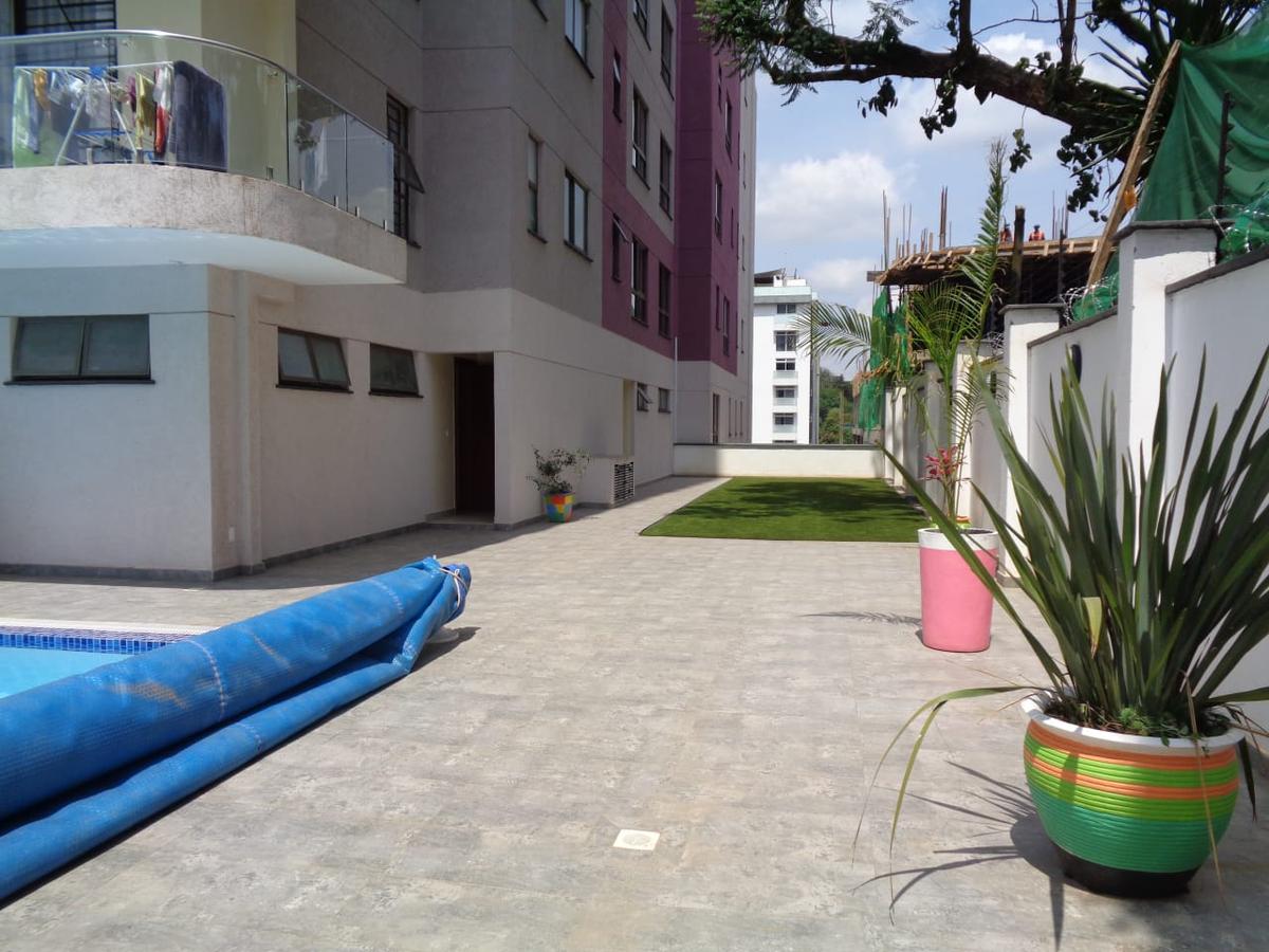 4 Bed Apartment with En Suite in General Mathenge - 8