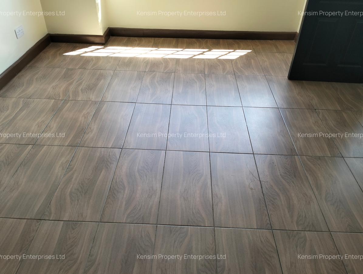 5 Bed Townhouse with En Suite in Lavington - 19