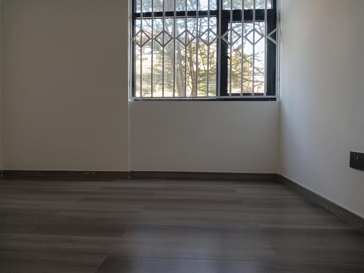 2 Bed Apartment with En Suite in Kilimani - 14