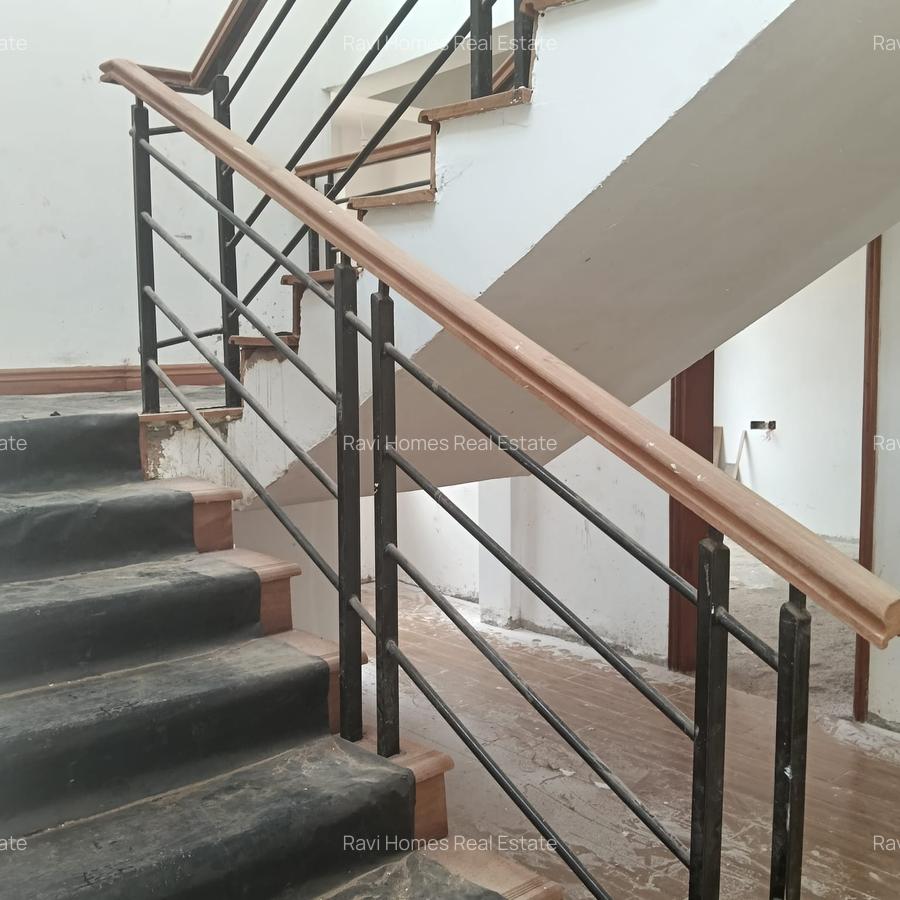 4 Bed Villa with En Suite in Kiambu Road - 6