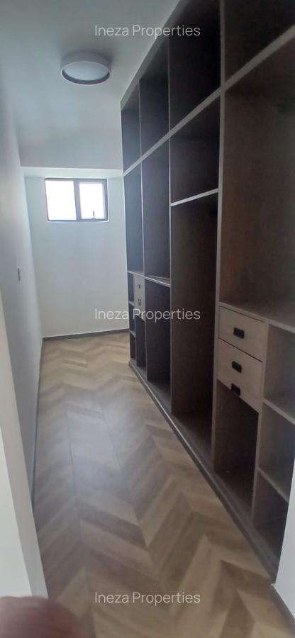 4 Bed Apartment with En Suite in Kileleshwa - 12