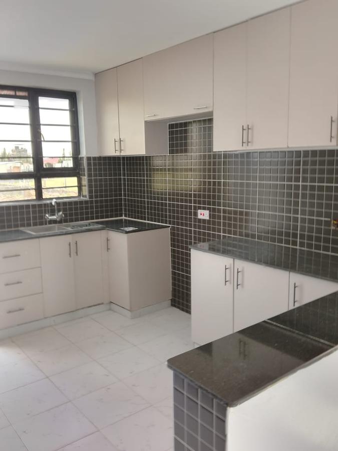 3 Bed House with En Suite in Kitengela - 4