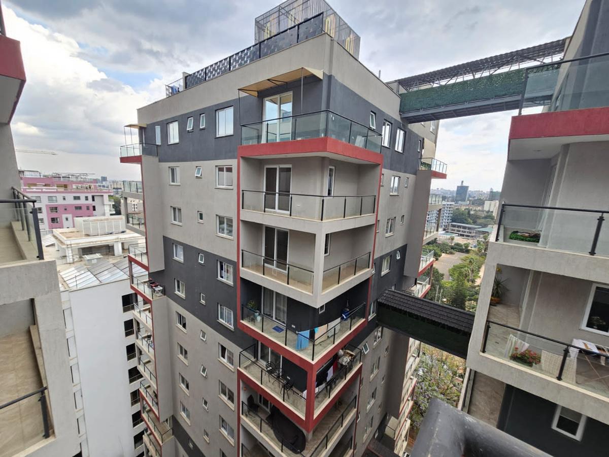 4 Bed Apartment with En Suite in General Mathenge - 9