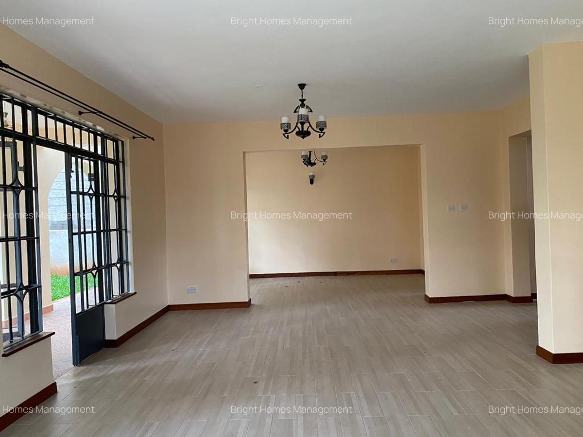4 Bed Townhouse with En Suite in Lavington - 5