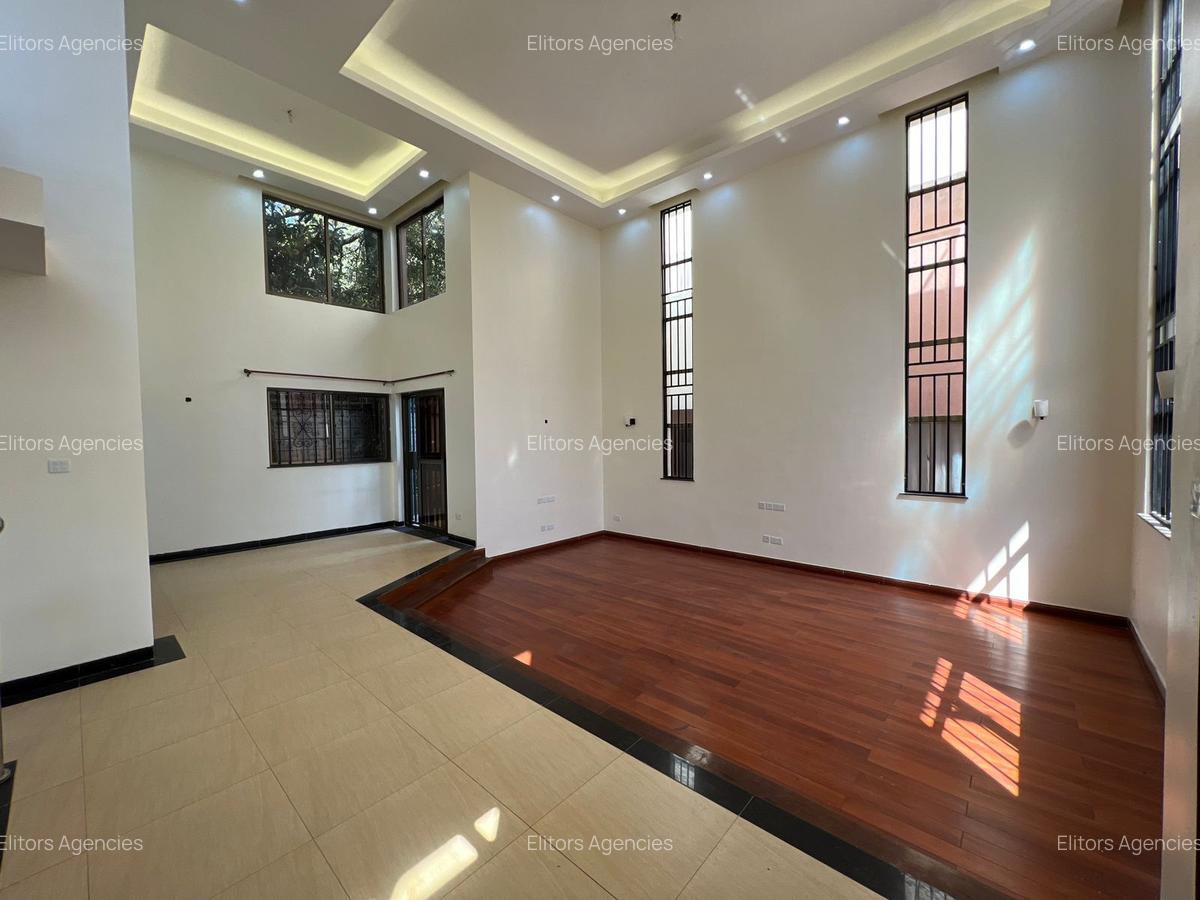 5 Bed Villa with En Suite at Chalbi Drive - 7