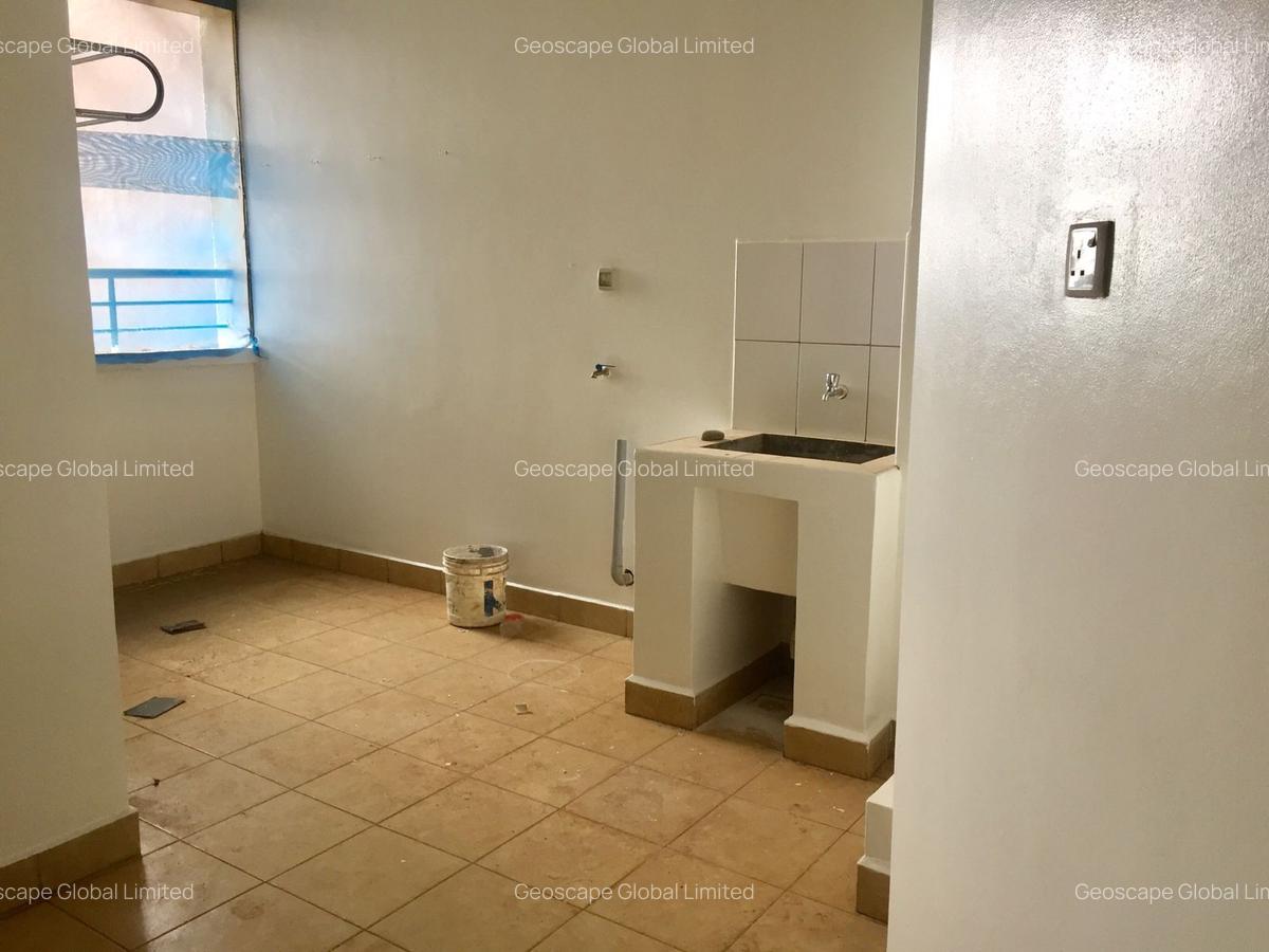 3 Bed Apartment with En Suite in Westlands Area - 17