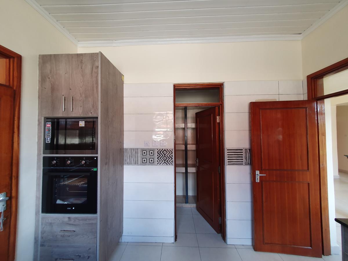 3 Bed Apartment with En Suite at General Mathenge Rd - 4