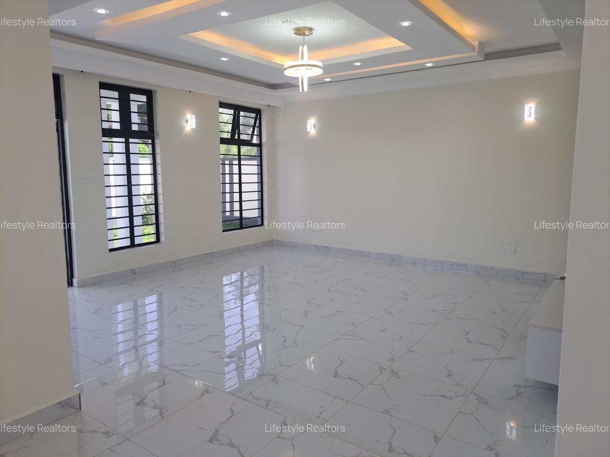 4 Bed House with En Suite at Varsityville Estate - 3