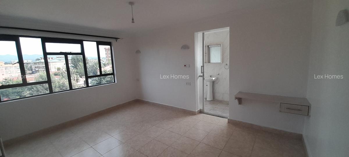 2 Bed Apartment with En Suite at Magadi Road - 9