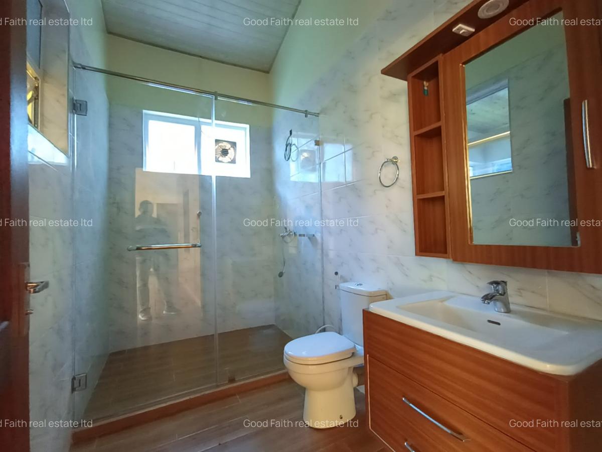 6 Bed House with En Suite in Karen - 14