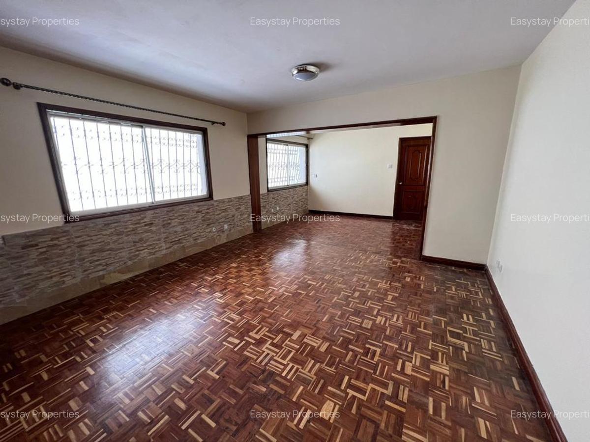 4 Bed Townhouse with En Suite in Westlands Area - 6