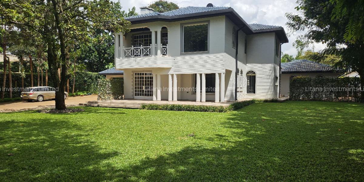5 Bed House with En Suite at Old Runda - 2