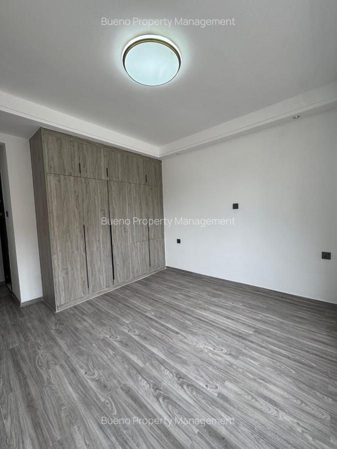 2 Bed Apartment with En Suite at Ki - 8