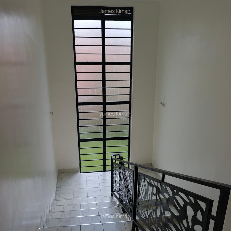 4 Bed Townhouse with En Suite at Membley - 15