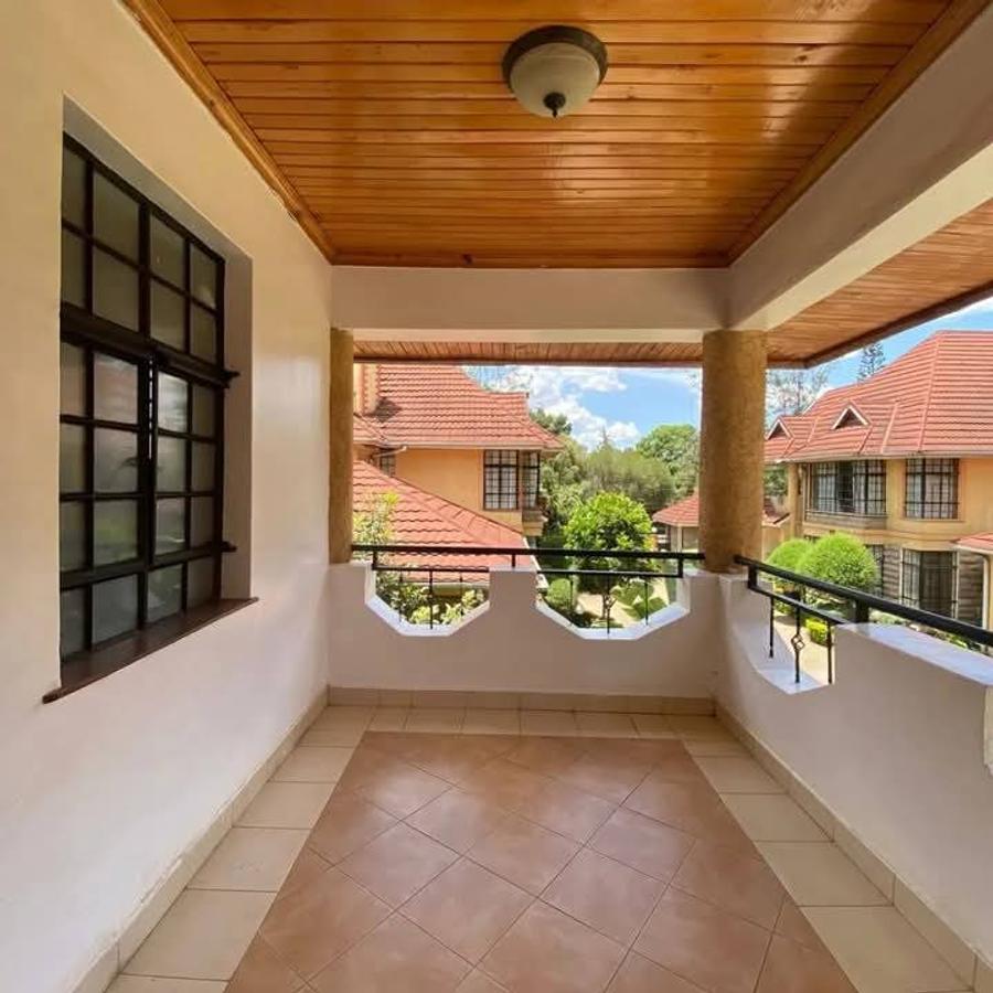 5 Bed Townhouse with En Suite at Off Othaya Road - 10